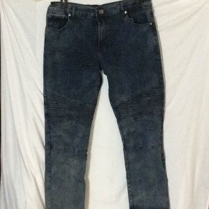 Blue Jeans Rinsed Out Denim - image 1